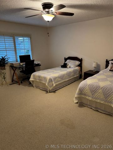 1545 PECAN Place, Bartlesville, OK 74003