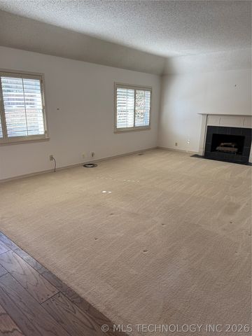 1545 PECAN Place, Bartlesville, OK 74003