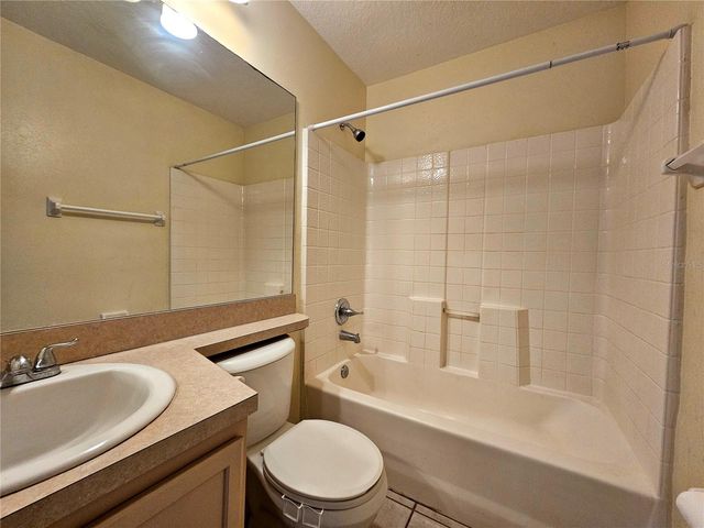 1239 CAREY GLEN CIRCLE, Orlando, FL 32824