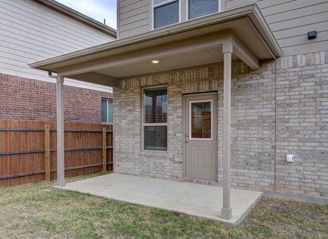 424 Bristlecone BND, Liberty Hill, TX 78642