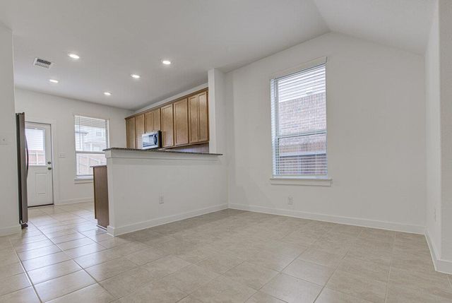 424 Bristlecone BND, Liberty Hill, TX 78642