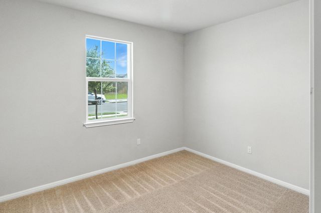 211 Rainmaker LN, Bastrop, TX 78602