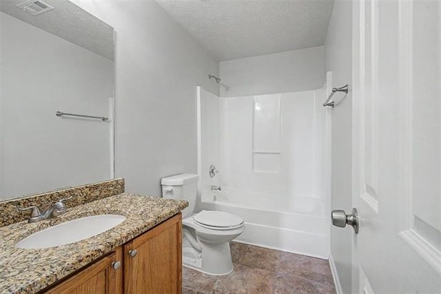 488 Barclay Court, Stone Mountain, GA 30083