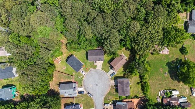 488 Barclay Court, Stone Mountain, GA 30083