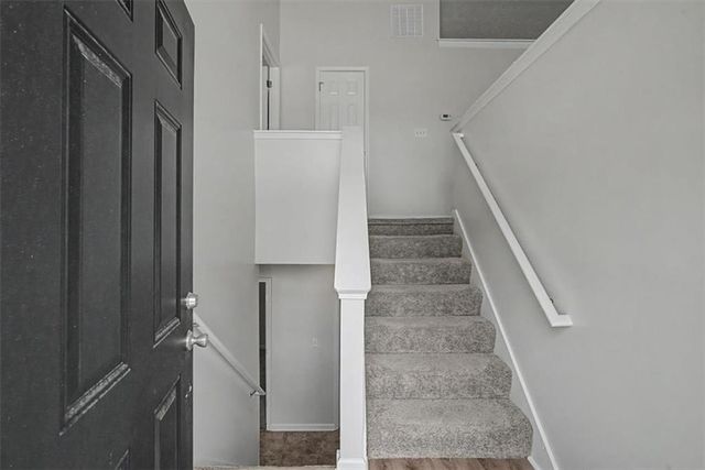 488 Barclay Court, Stone Mountain, GA 30083