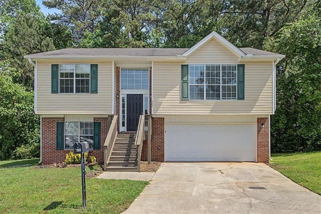 488 Barclay Court, Stone Mountain, GA 30083