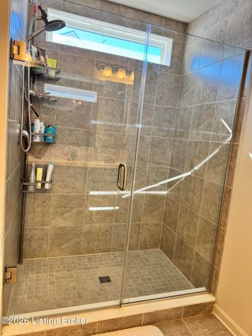 8013 Doe Trail, La Grange, KY 40031