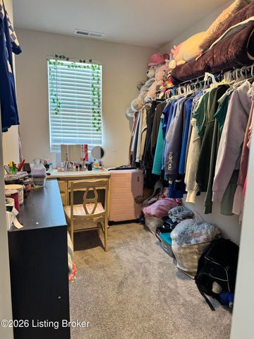 8013 Doe Trail, La Grange, KY 40031