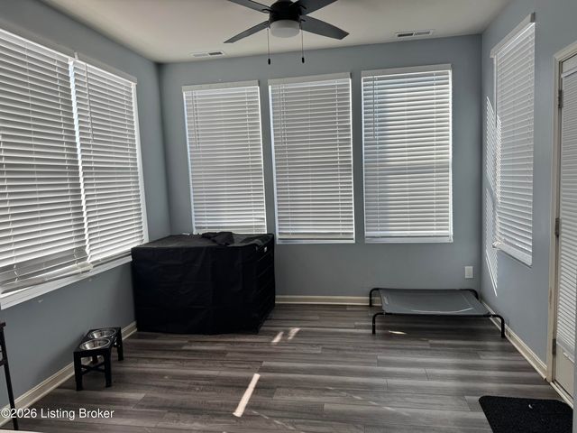 8013 Doe Trail, La Grange, KY 40031