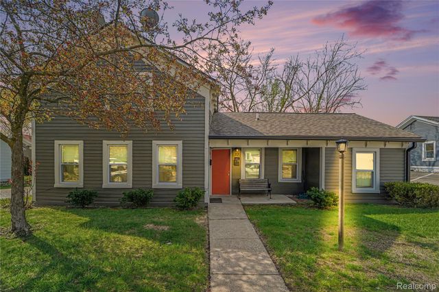12 E Church Street, Village Of Clarkston, MI 48346