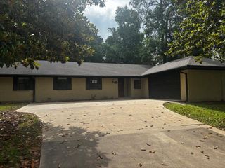 122 Ash Valley, Livingston, TX 77351