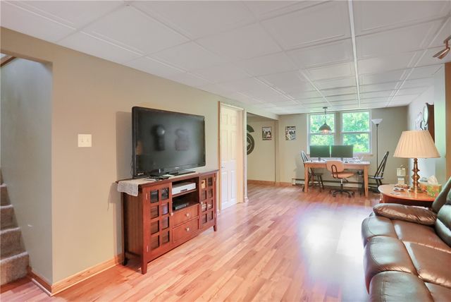 119 Mae Street, New Brighton, PA 15066