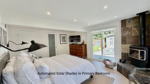 16390 Laughlin Rd, Guerneville, CA 95446