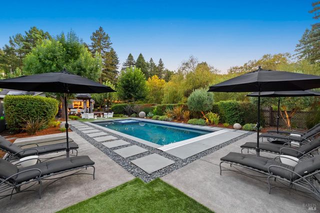 16390 Laughlin Rd, Guerneville, CA 95446