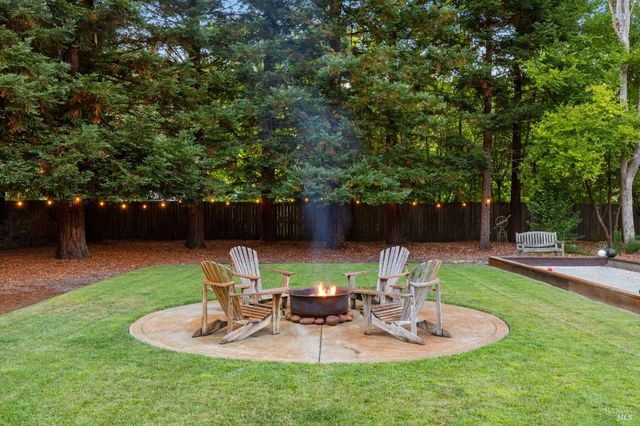 16390 Laughlin Rd, Guerneville, CA 95446