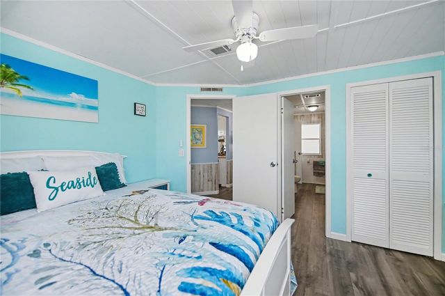 3303 BLUE JAY LANE, Englewood, FL 34224