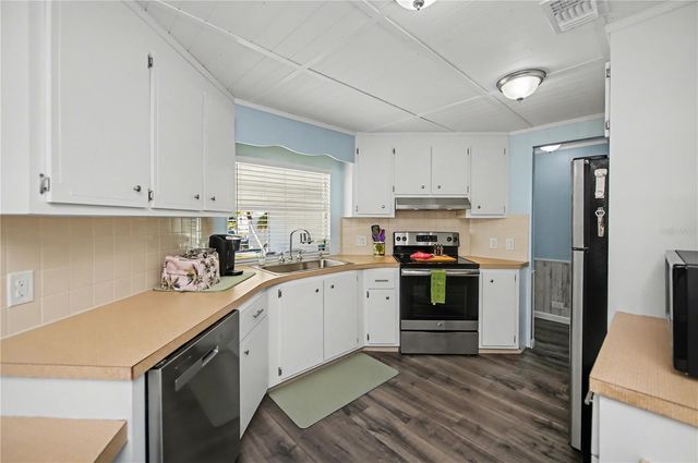 3303 BLUE JAY LANE, Englewood, FL 34224