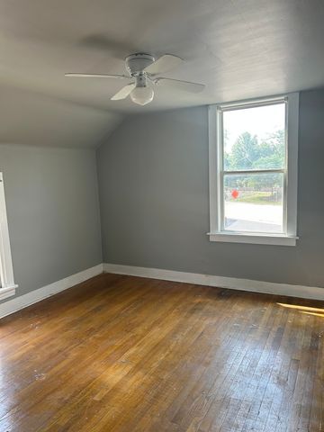 1258 Perry Street, Des Plaines, IL 60016