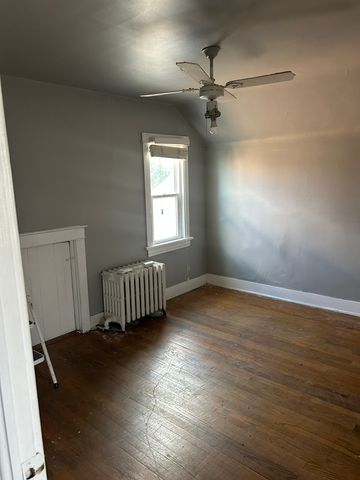 1258 Perry Street, Des Plaines, IL 60016