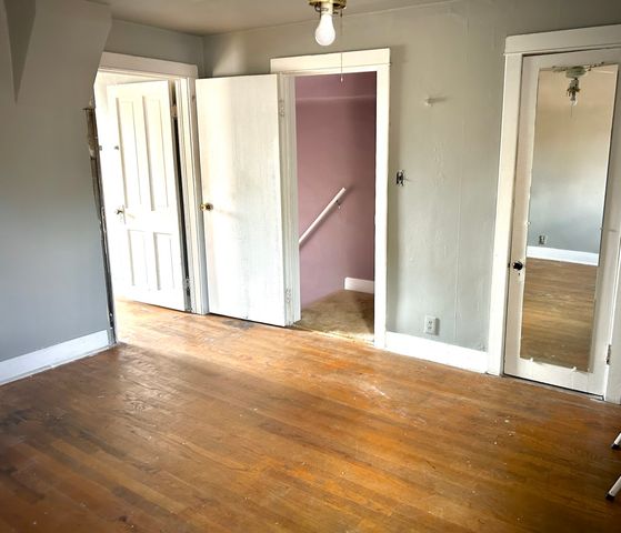 1258 Perry Street, Des Plaines, IL 60016