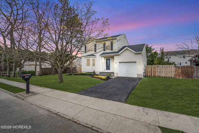 780 Jerah Court, Toms River, NJ 08753