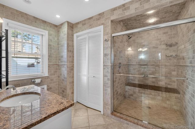 9 Ridgeview Avenue, White Plains, NY 10606