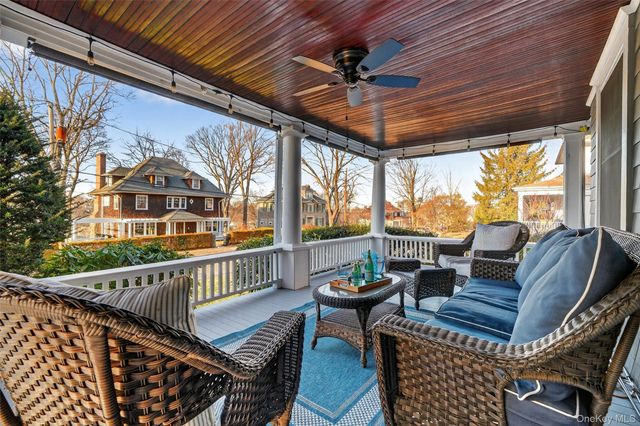 9 Ridgeview Avenue, White Plains, NY 10606