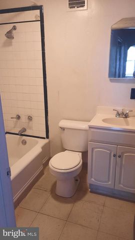 12 S FILBERT ST #A13, Mechanicsburg, PA 17055