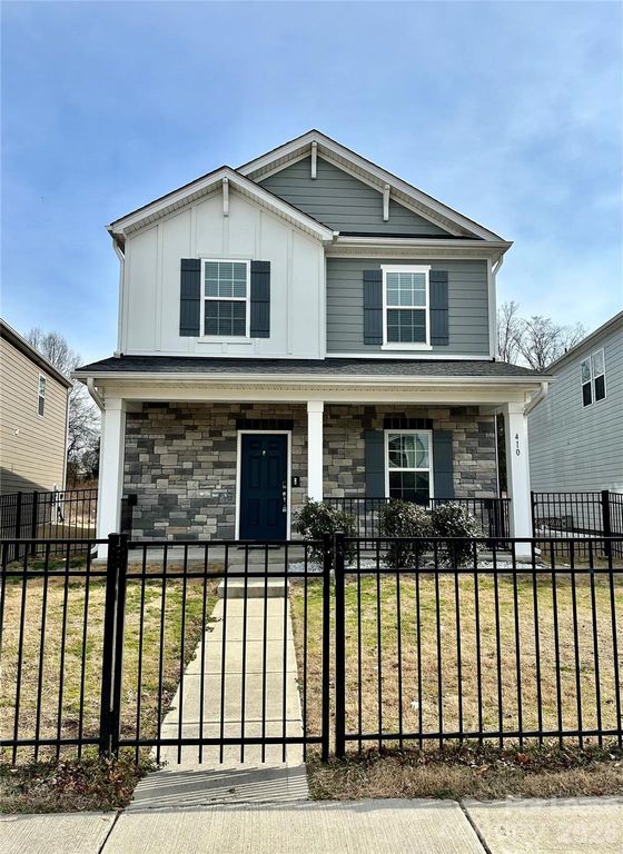 410 Cranford Drive, Pineville, NC 28134