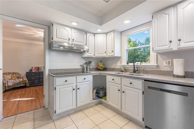 7425 Heatherwood Court, Washington Twp, OH 45459