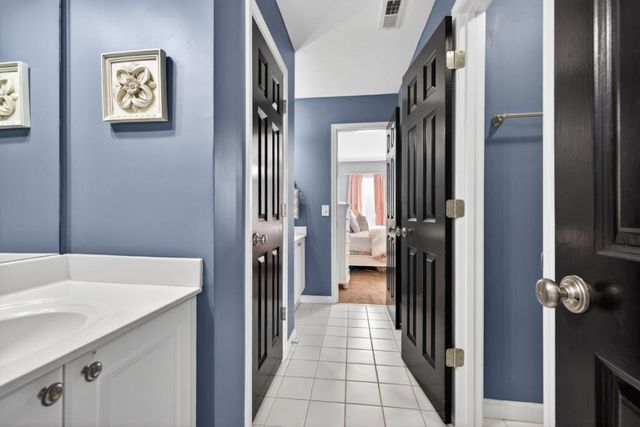 4207 Wyndam Hill Drive, Suwanee, GA 30024