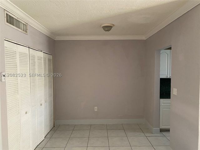 3903 SW 78th Ct 103, Miami, FL 33155