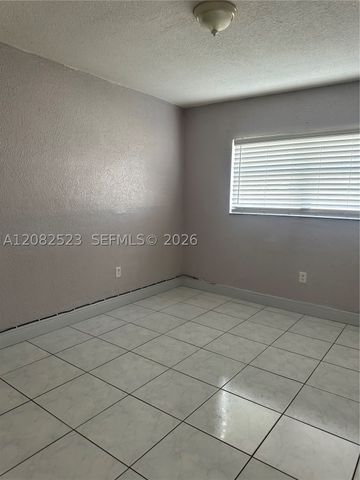 3903 SW 78th Ct 103, Miami, FL 33155