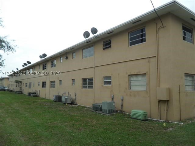 3903 SW 78th Ct 103, Miami, FL 33155