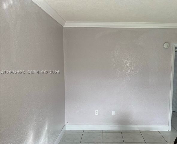 3903 SW 78th Ct 103, Miami, FL 33155