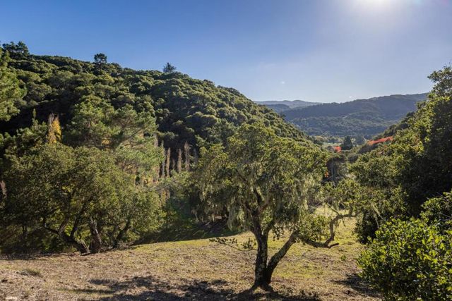 28007 Mercurio Road, Carmel Valley, CA 93923