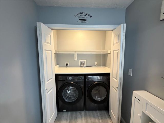 135 Tannenbaum Way, Pocono Twp, PA 18332
