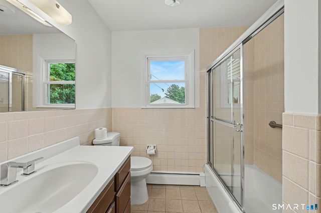 50 Reynolds Avenue, Stamford, CT 06905