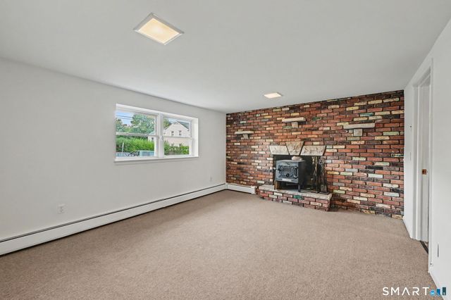 50 Reynolds Avenue, Stamford, CT 06905