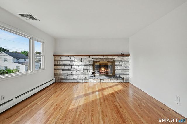 50 Reynolds Avenue, Stamford, CT 06905