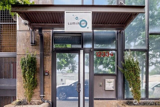 12334 31st Avenue NE #305, Seattle, WA 98125