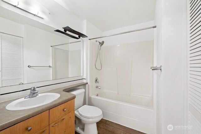 12334 31st Avenue NE #305, Seattle, WA 98125