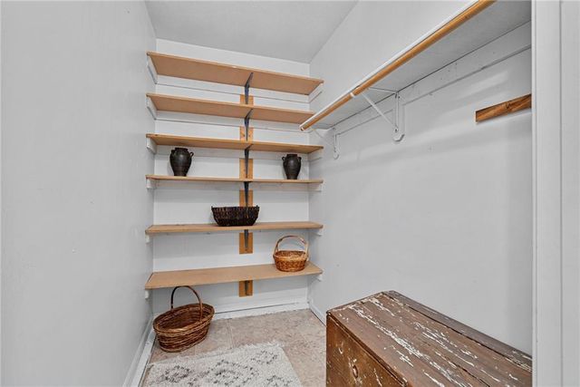 26930 Metcalf Road, Louisburg, KS 66053