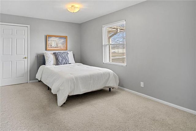 26930 Metcalf Road, Louisburg, KS 66053