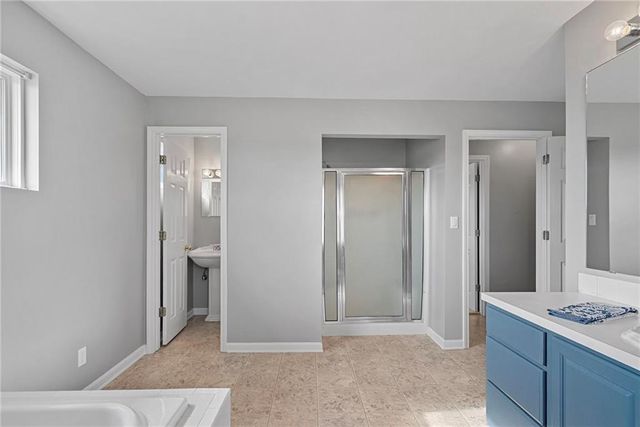 26930 Metcalf Road, Louisburg, KS 66053