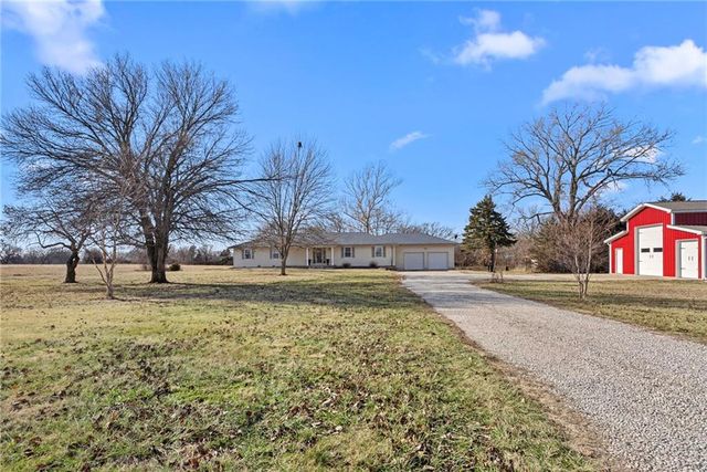 26930 Metcalf Road, Louisburg, KS 66053