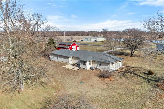 26930 Metcalf Road, Louisburg, KS 66053