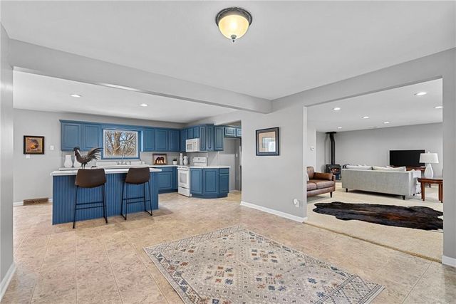 26930 Metcalf Road, Louisburg, KS 66053