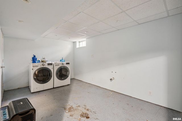 4132 RODEO Road, Davenport, IA 52806