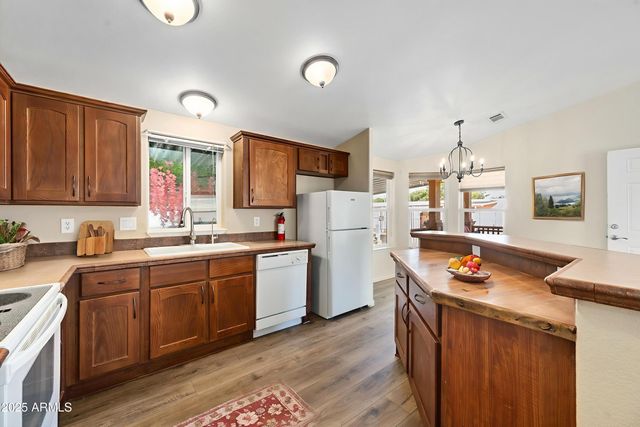 1178 Rafter 11 Circle, Dewey, AZ 86327